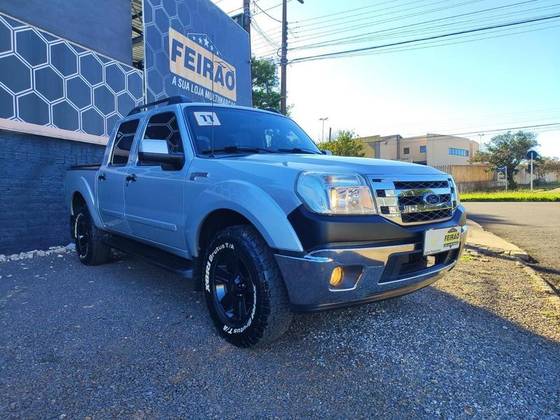 FORD RANGER 2.3 XLT 16V 4X2 CD GASOLINA 4P MANUAL